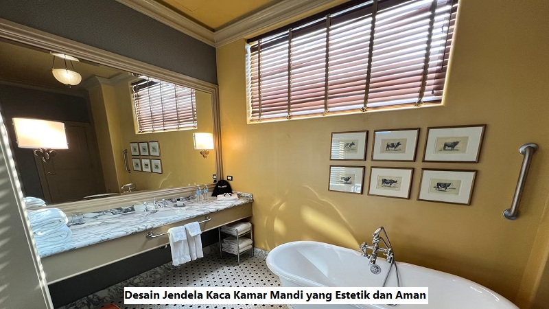 Jendela Kaca Kamar Mandi